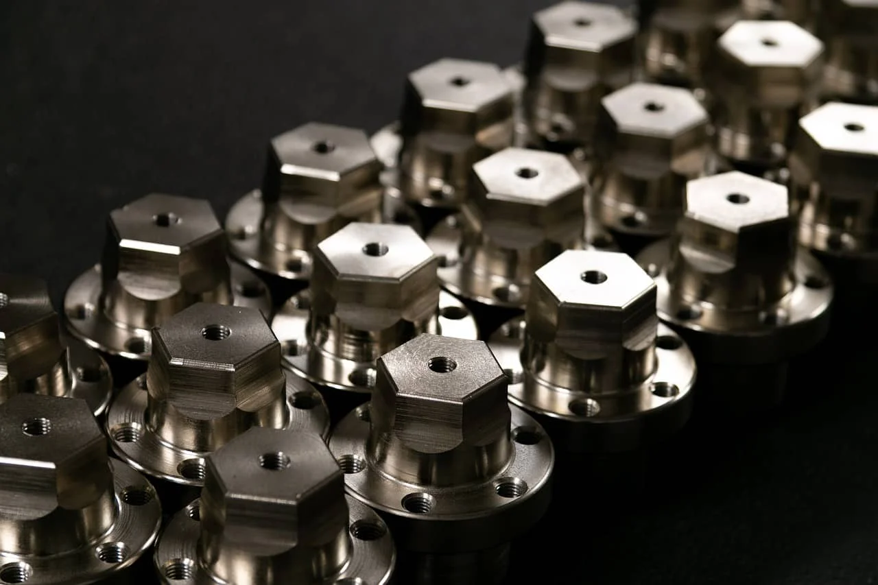 Gefräste Metallteile als Sonderanfertigung